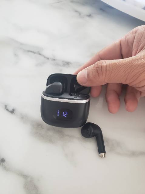 Chất lượng khá ổn, âm chép hơi nhiều, bass tốt, kết nối cũng rất dễ, âm thanh hơi nhỏ, nói chung tiền nào của sản phẩm xứng giá tiền..tốt