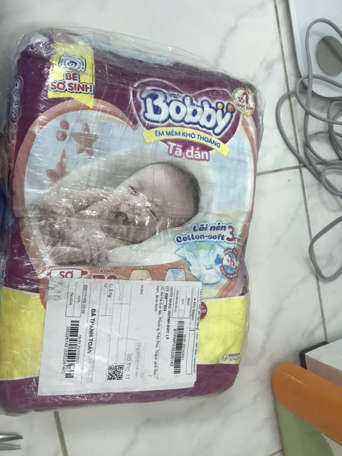 Giao hàng nhanh, đóng gói sản phẩm cẩn thận, mình chưa khui chưa dùng nên chưa biết chất lượng, chắc là ổn áp thôi 😆