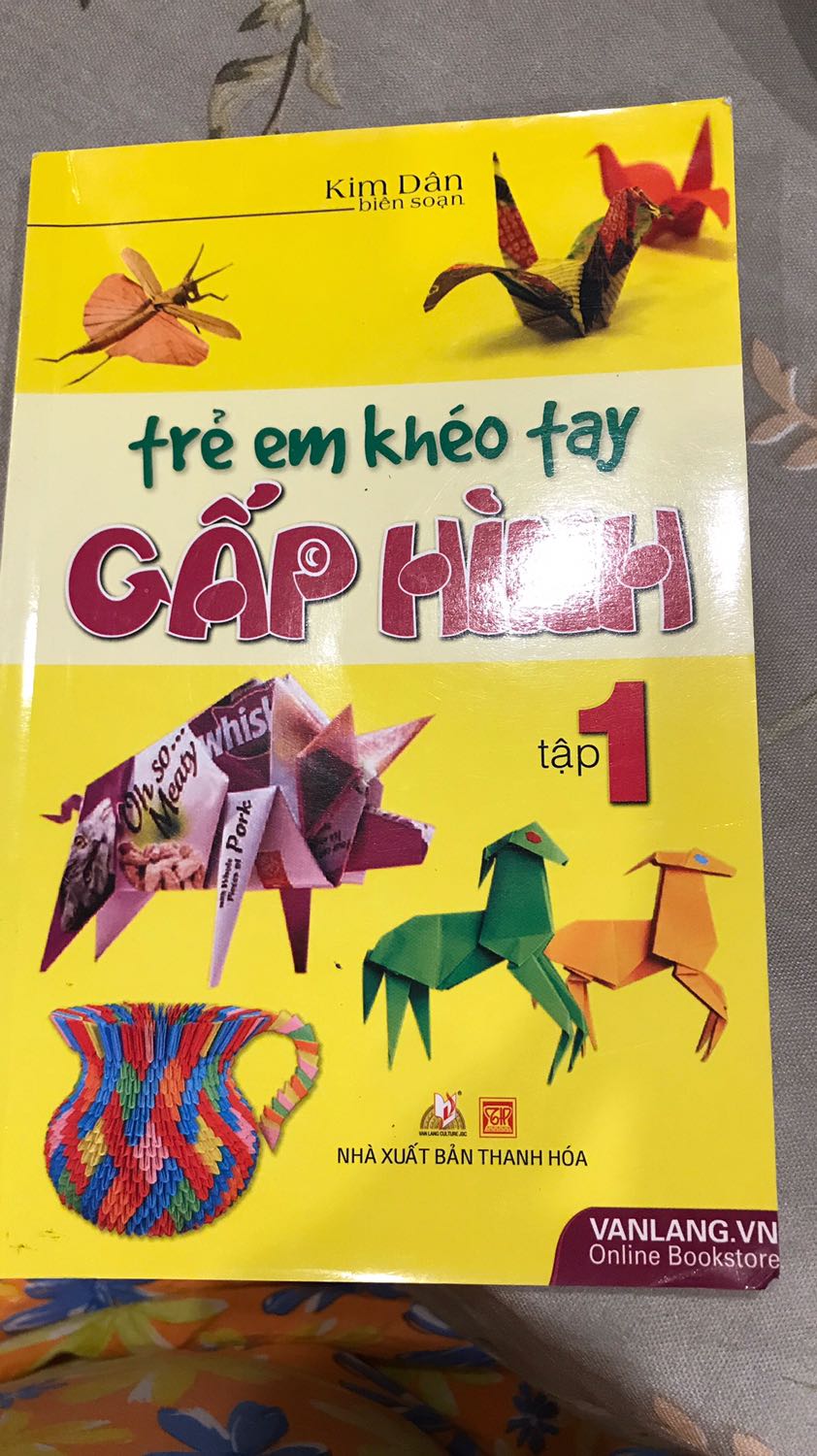 Mình thấy là NXB Mỹ thuật, sao giao hàng lại NXB Thanh Hoá là sao nhỉ? Chất lượng in và bản quyền có vấn đề gì không?