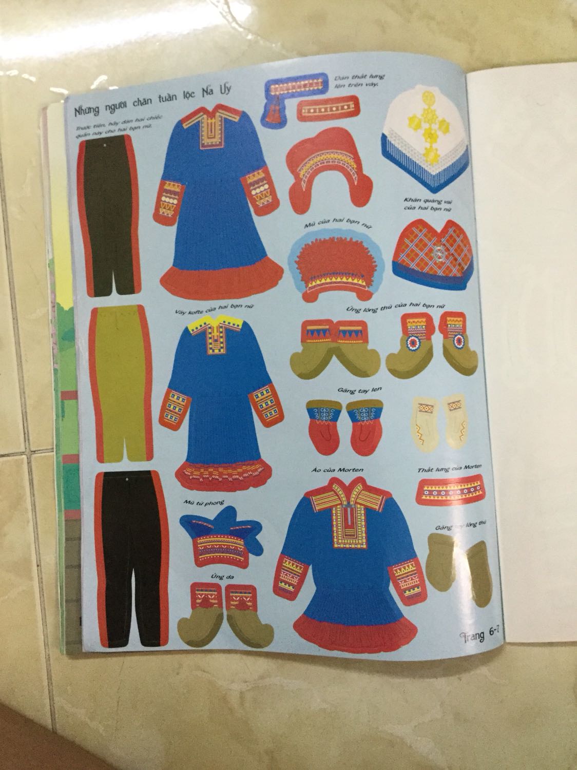 Toi rat thich bo hinh dan nay boc hinh ra de va giao hang rat som du kien thu 4 co ma thu 3 da co r