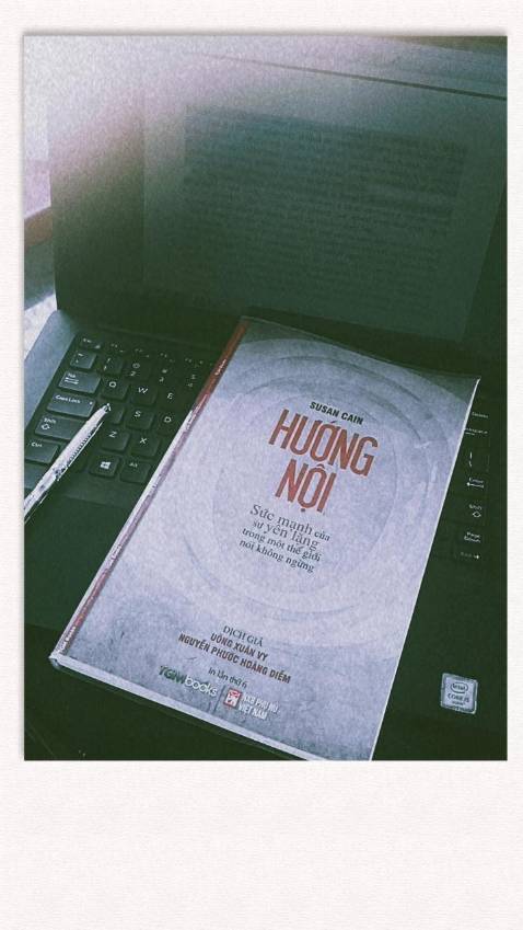 " Chúng ta không cần những tính cách phi thường để biến đổi các doanh nghiệp. Chúng ta cần những nhà lãnh đạo không xây dựng cái tôi mà là xây dựng tổ chức mình điều hành. "

Cuốn sách này thật sự đáng đọc, nó làm phần hướng nội trong mình cảm thấy tự tin hơn nhiều. cũng hiểu rõ nguồn gốc của sự hướng nội qua nhiều nghiên cứu khoa học.