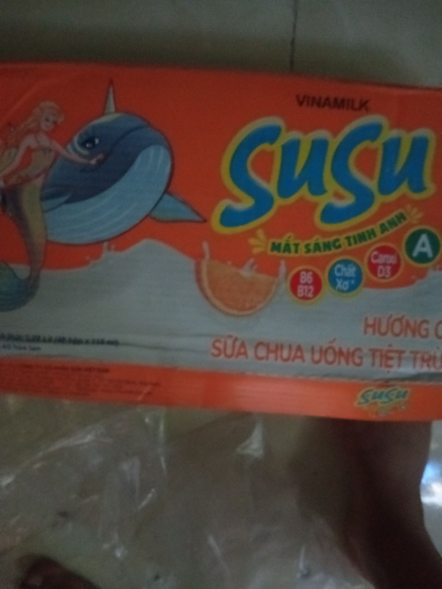 mua 2 tặng 1 mà sao ko thấy tặng hộp nào vậy