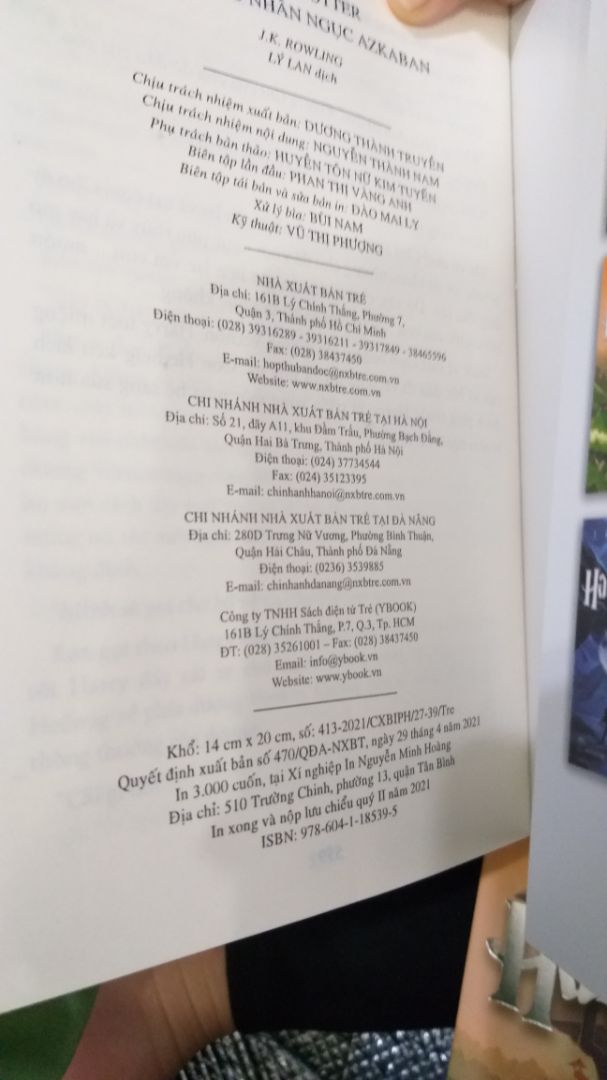 sách đẹp, mới, ổn nhưng cho hai sao vì gói hàng ko đàng hoàng, lần nào cũng vậy, chỉ bỏ sách trong hộp rồi giao, lỡ vận chuyển bị móp hay méo thì sao, may là ko bị sao. Tiki trading làm ăn chán quá