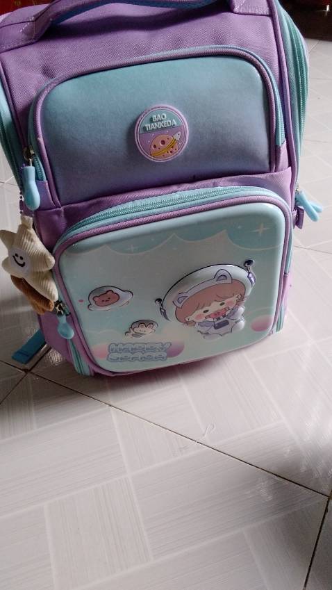 Tui cần lời giải thích ,cặp thì ok nhưng ko biết bềnh ko thì chưa biết
Nhưng xuất sứ có gì sai sai tui tin tiki bán hàng chuẩn cho dù giá cao
Tui né china bênh *** qua đây mua sao lại hàng china 
Có tặng móc khóa dễ thương