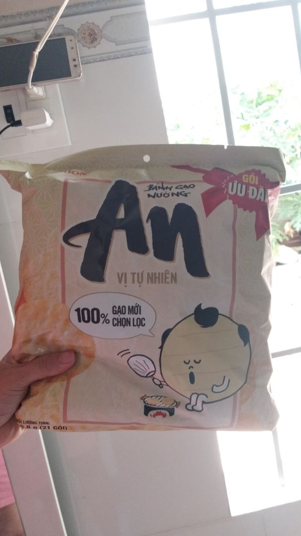 bánh ngon nhé. canh sale mua cũng ok. dùng làm đồ ăn vặt cho cả nhà khá ổn