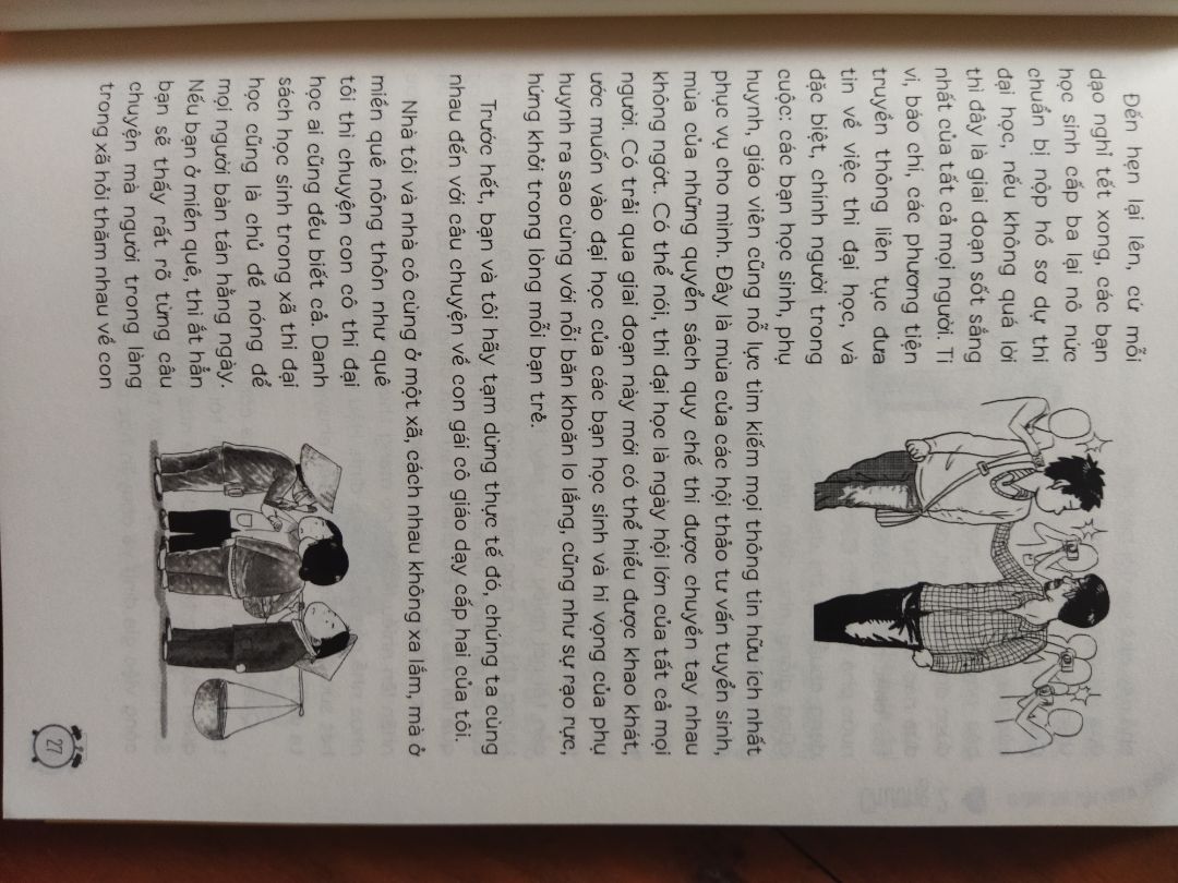Sách được bao gói kĩ càng nên khá yên tâm là sách mới. Sách khá hữu ích cho những bạn sắp thi đại học. Phù hợp cho những bạn mới lên lớp 10 luôn ạ. Em giờ lớp 12 rồi mới biết tới sách này, hối hận khi không biết sớm hơn. Nội dung kèm theo tranh khá là hấp dẫn. Nên mua 👍