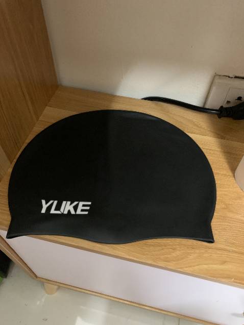 Sản phẩm giống như hình, nguyên seal, nhìn chắc chắn. Đeo vào ôm mắt, không đau mắt, nhìn rõ. Nên mua. Giao hàng nhanh và cẩn thận