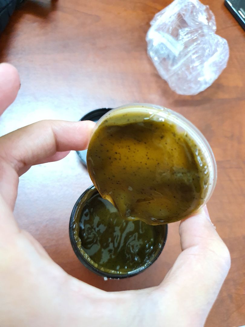 Thơm mùi cafe. Đi nắng quá nên cháy da. Hi vọng dùng sẽ tẩy được lớp da bị cháy. Thơm mùi cafe. Đi nắng quá nên cháy da. Hi vọng dùng sẽ tẩy được lớp da bị cháy.