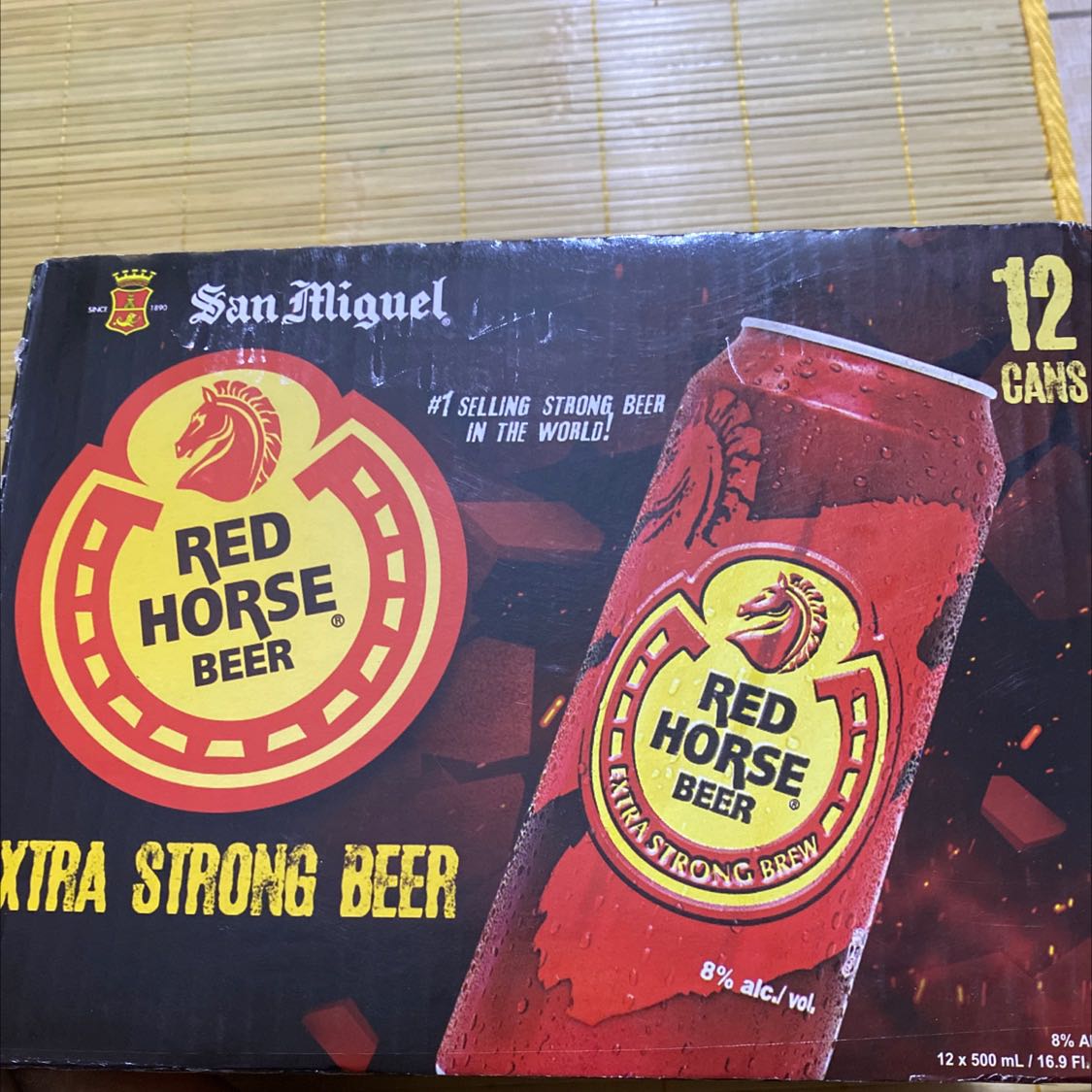 Vợ chồng nhà mình nghiện bia này. Dạo này tìm khắp các crircle k đều k có chỗ nào bán. May quá tìm trên tiki có nên đặt luôn. Bia này nặnh uống chất lượng lắm. Dễ say , dễ vào việc haha