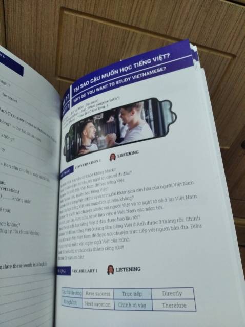 Sách viết hay, dễ học dễ hiểu, phù hợp cho trình độ mới bắt đầu. Nôi dung mỗi bài học có các phần hội thoại, từ vựng, ngữ pháp, thực hành, có đĩa CD hỗ trợ nghe. Chủ đề rõ ràng có nhiều thông tin, hình ảnh sinh động, sách chất lượng cao.