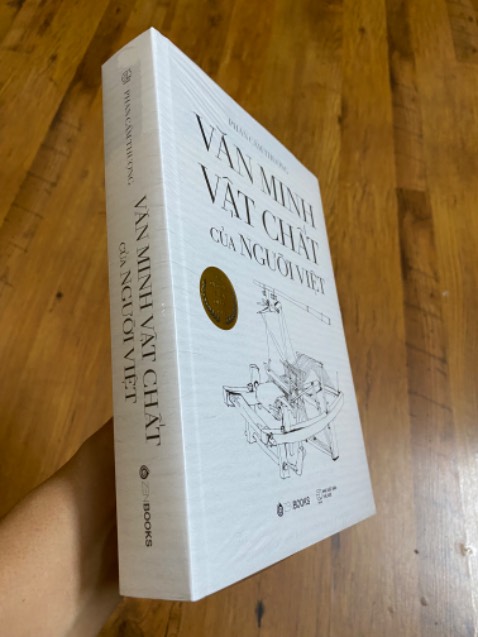 Đóng gói ko cẩn thận lắm, nhưng sách ok.