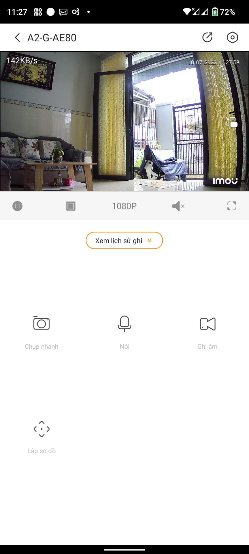 hình ban đêm lẫn ban ngày đều rất rõ nét. Các chức năng quảng cáo đều hoạt động tốt. Cảnh báo phát hiện chuyển động, con người, âm thanh bất thường rất nhạy. Điểm cộng là có khá nhiều tính năng hay ho như điều chỉnh vùng giám sát, giờ báo động...