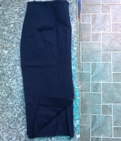 Chất vải co giãn tốt ,mặc chạy xe Honda rất ok ,đi làm văn phòng được khen rất vui nè Shop .sẽ gt cho Bạn bè  sản phẩm của Shop.