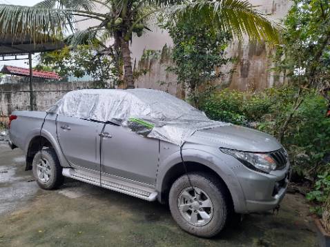 Nên mua để bảo vệ kính xe và nội thất xe