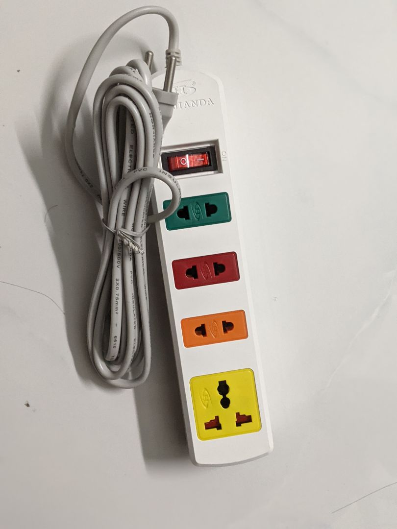 sản phẩm thiết kế đẹp mắt, nhìn hình tưởng nhỏ gọn,  mua về thấy hơi to