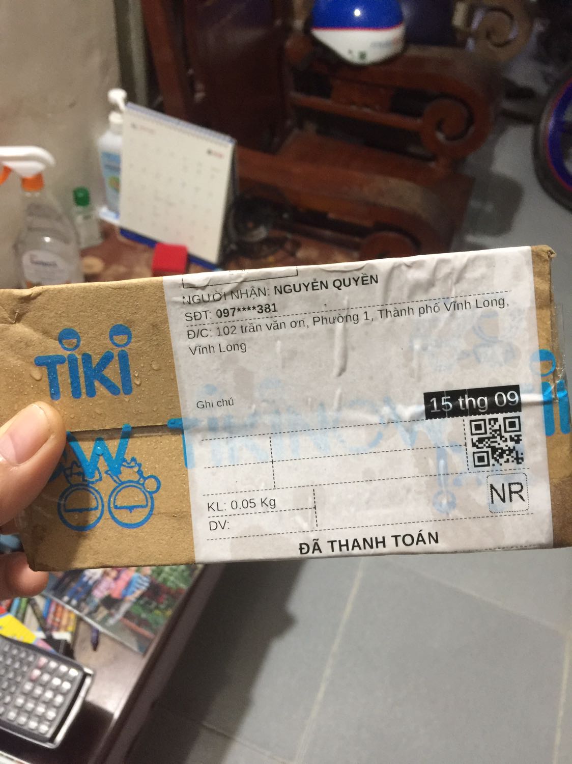 Không biết hàng chất lượng thế nào nhưng giao hàng quá lâu. Chưa có khi nào mua hàng lại chờ lâu đến vậy( đặt hàng 31/8 đến ngày 11/10 mới nhận hàng) trong khi đó không có 1 tin nhắn nào từ tiki hay nhà bán hàng nào hết. Chán, thất vọng!........