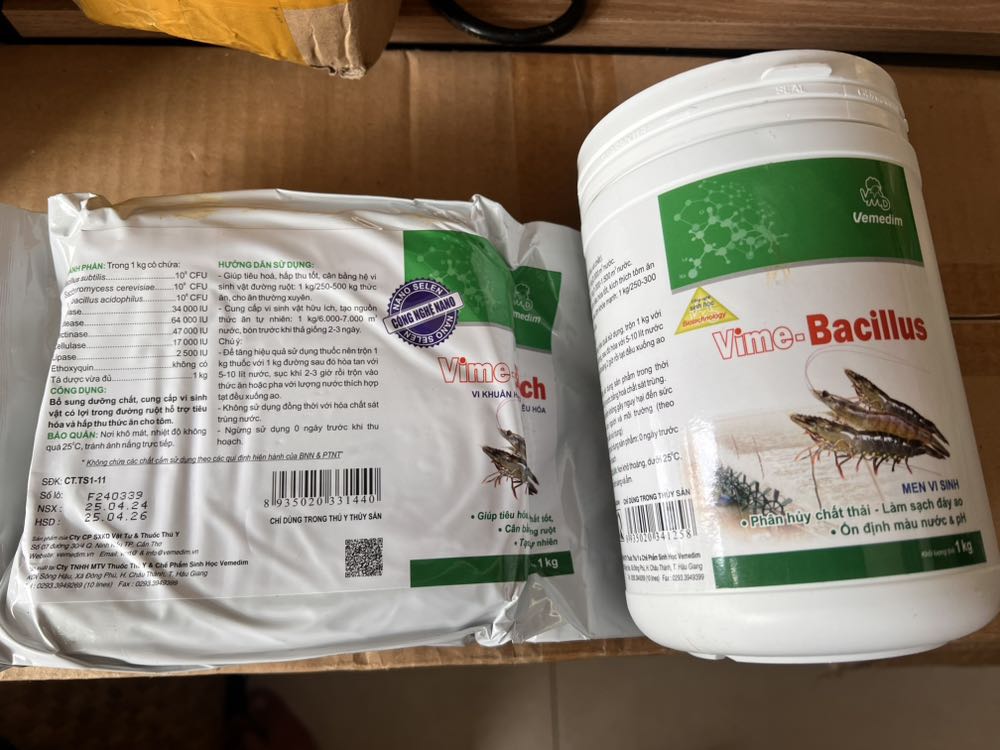 Hút chân không cứng ngắt , men mật độ khá cao , mình mua xài ủ phân trồng cây thay cho EM ,vốn dạng lỏng không đo đc mật số ,mơ hồ xài này yên tâm hơn . Shop giao hàng nhanh giao lên Sài Gòn mất 2 ngày