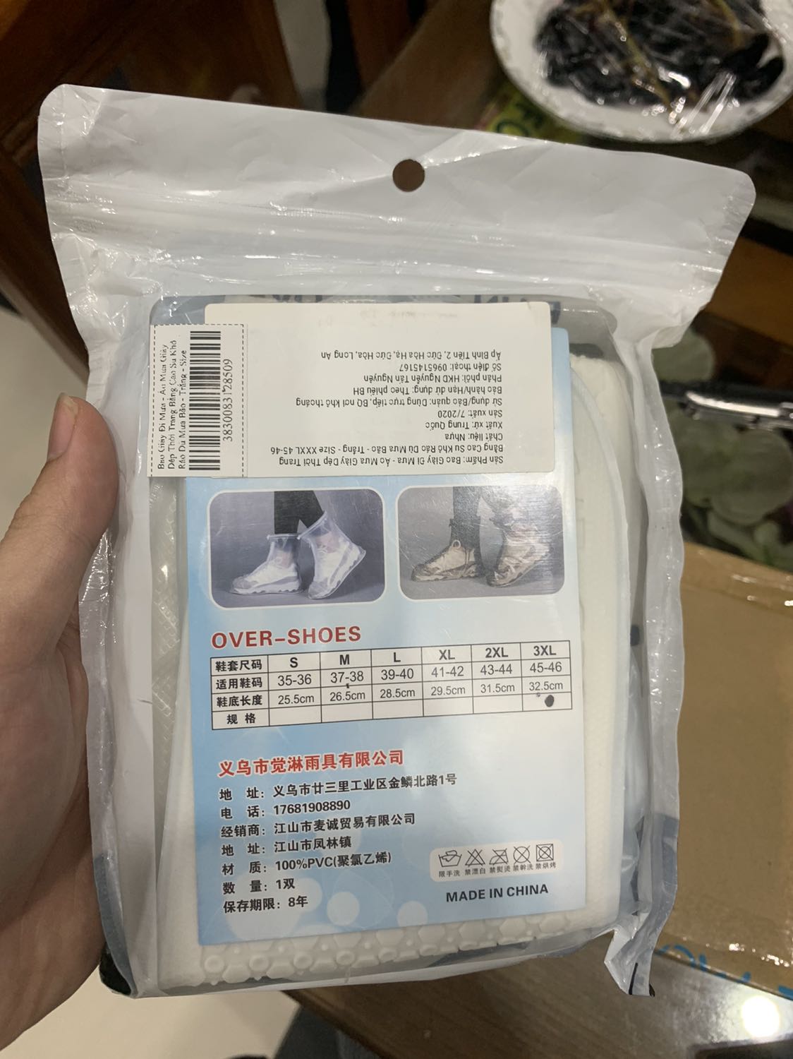 Mk chân 43 đi XXXL là hơi bị to nhé, bạn nào = size mk thì chọn XXL thôiii nhó, packaging hàng tốt, giao nhanh, khá hài lòng
