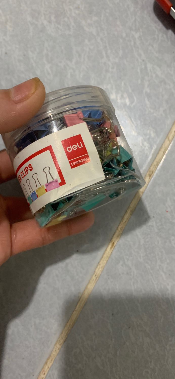 Sản phẩm tốt, đa dạng màu sắc, có điều giao phần hộp bị móp méo xấu xí trừ 1 sao