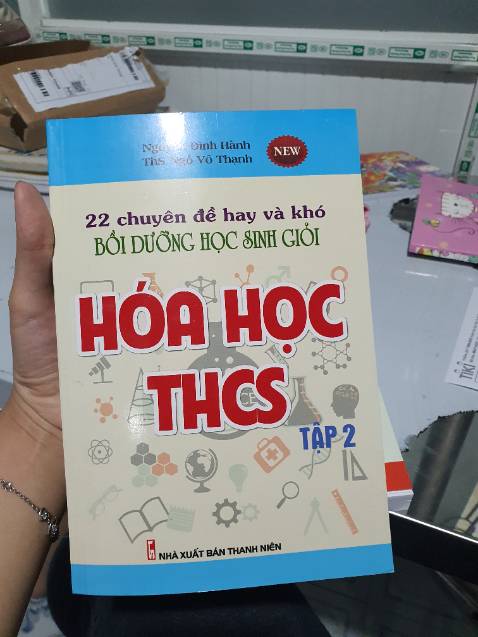Rất hài lòng. Sách in rõ, có giải dễ dàng tham khảo nha mn. Nên mua nha mn. Giá mua combo rẻ lắm . 😄