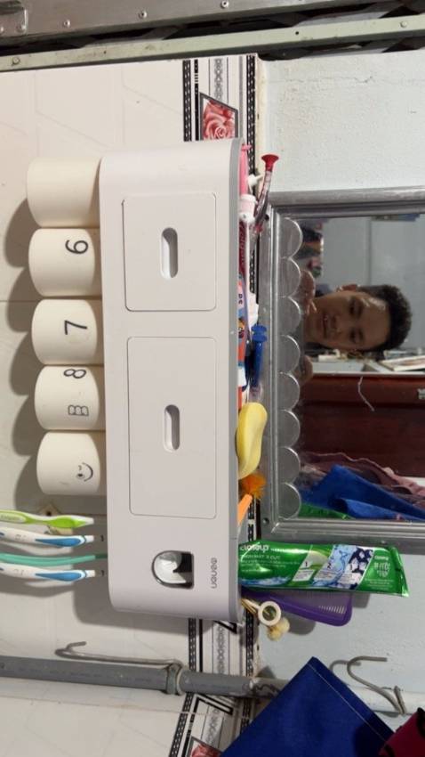 Hàng quá đẹp chất lượng hơn với giá tiền bên shop tư vấn nhiệt tình còn về keo gián thì chưa biết đc lâu k mình trải nghiệp thử khi nào nó rớt thì mk quay lại đánh giá tiếp 👍