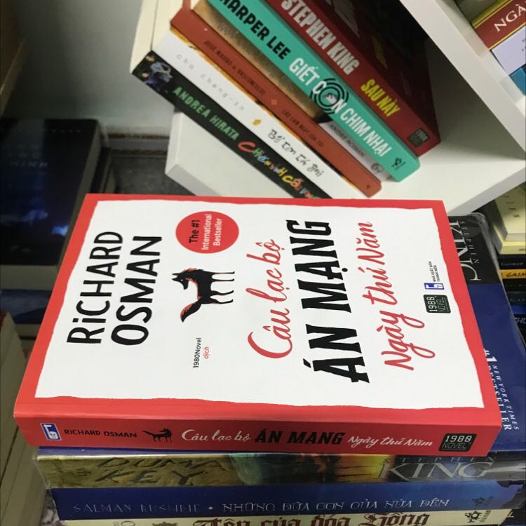 Tiki giao siêu tốc. Sách mới coong, đóng gói cẩn thận. Sách trinh thám hay, lạ, hấp dẫn, hóm hỉnh…
