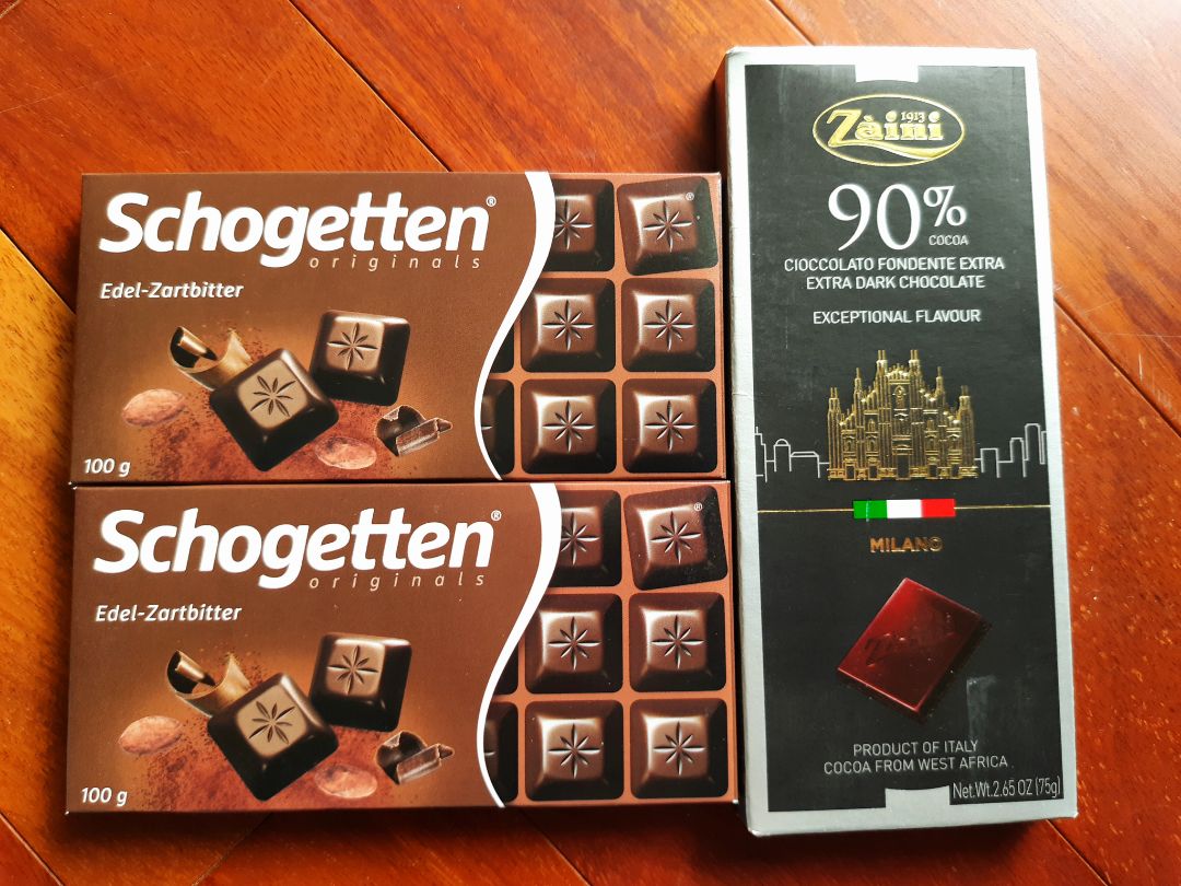 Đóng gói cẩn thận, giao hàng nhanh. Socola chất lượng tốt sẽ mua của shop nhiều lần. Đóng gói cẩn thận, giao hàng nhanh. Socola chất lượng tốt sẽ mua của shop nhiều lần.