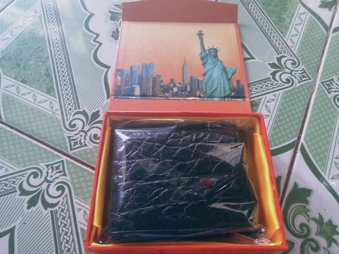 bóp đẹp lắm sẽ ũng hộ shop nữa.