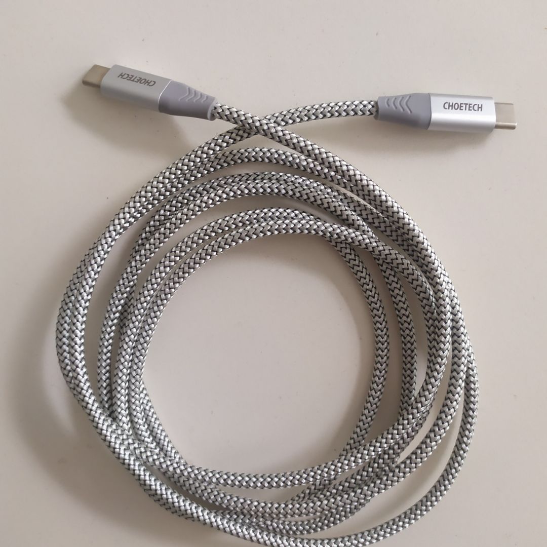 Mua đợt sale nên giá tốt, dây cáp sợi dù nên nhìn chắc chắn, độ bền thì sử dụng một thời gian nữa mới biết nhưng được bảo hành 18 tháng nên cũng yên tâm, sẽ tiếp tục ủng hộ shop