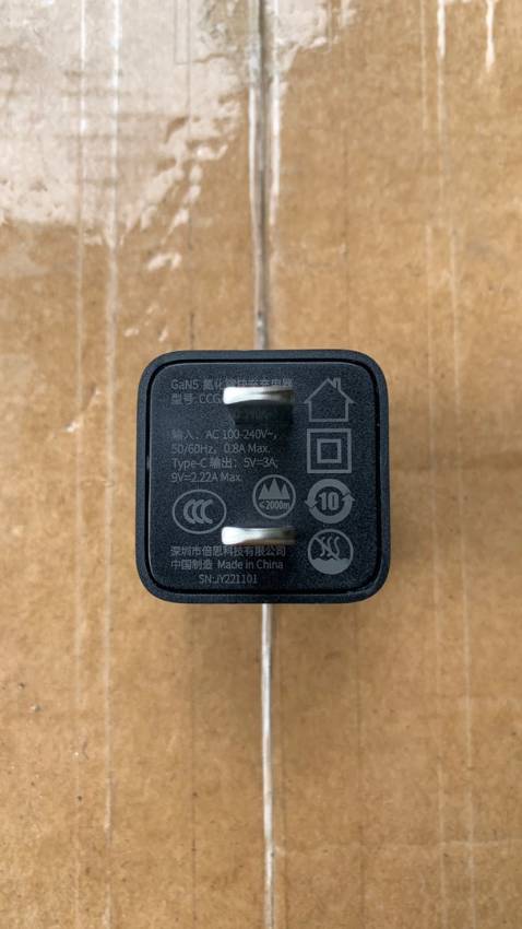 độ hoàn thiện tốt, mua về *** ngay . mình dùng XR sập nguồn phát là sạc luôn, từ lúc lên nguồn đến 50% chưa đến 30p ( củ nóng là điều bình thường chứ không có nóng quá, máy không nóng luôn ) từ 50% đến 97% đâu tầm 1h5p