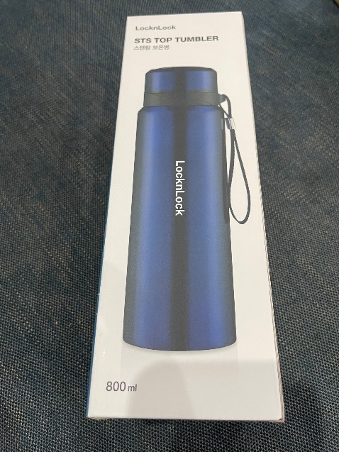 Hàng giao nhanh, bao bì đóng gói cẩn thận. Chỉ tiếc là màu bình (xanh đậm) không được như kỳ vọng, khác với màu hình trên hộp. Có lẽ bình có màu tím nhạt thì đúng hơn. Cảm ơn shop.