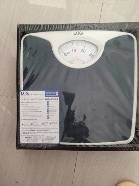 Kiểu dáng đẹp. Màu sắc bên ngoài giống hình. Đóng gói cẩn thận.