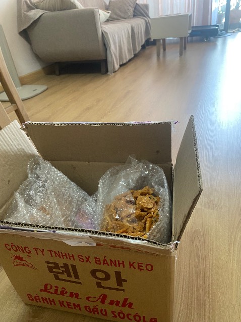 Định mua làm quà mà nhận gói hàng bể nát