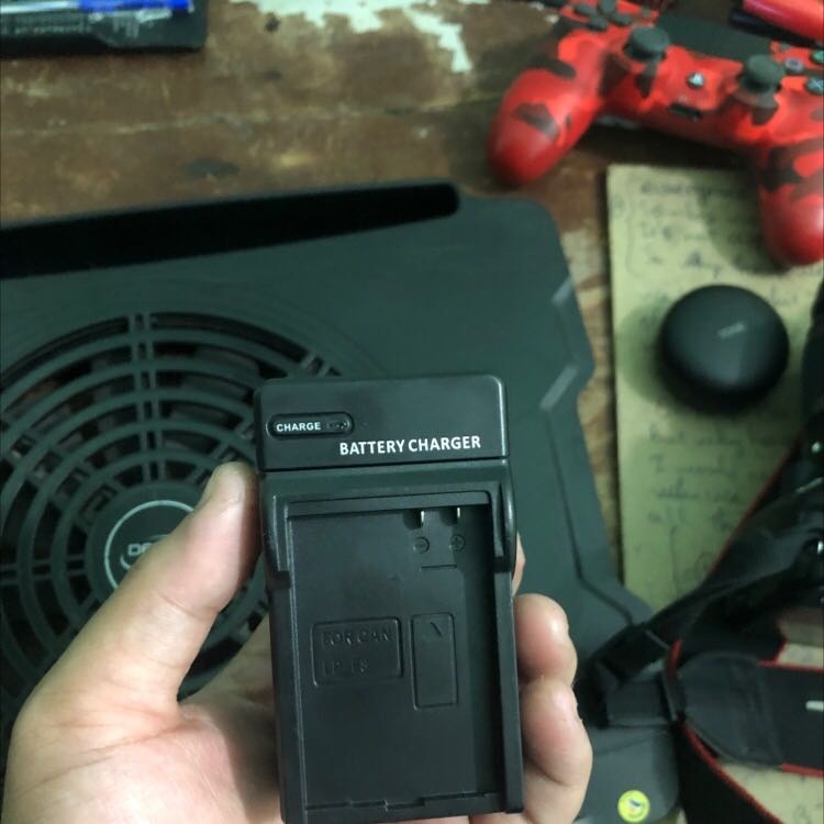 Bộ sạc dùng tốt.