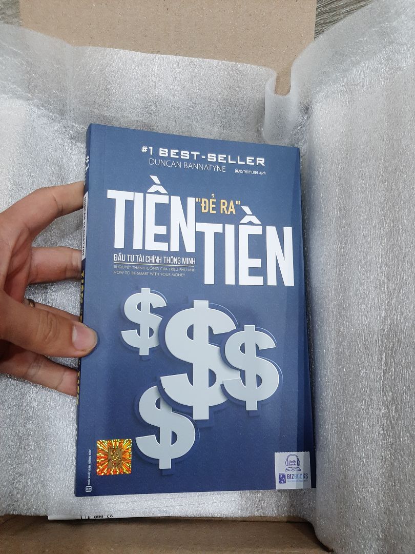 Sách rất đẹp. Đóng gói kỹ càng. giao nhanh, tặng shop 5 sao