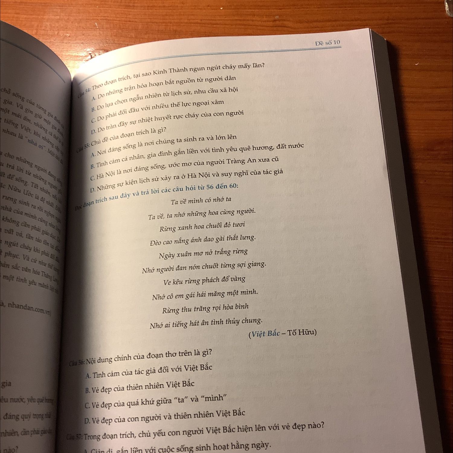 sách đẹp , shipper giao nhanh
Lỗi trang nhiều vô kể nha nhà sản xuất, cho 1 sao vàng ( 1 phần do cờ Tổ Quốc có 1 sao vàng)