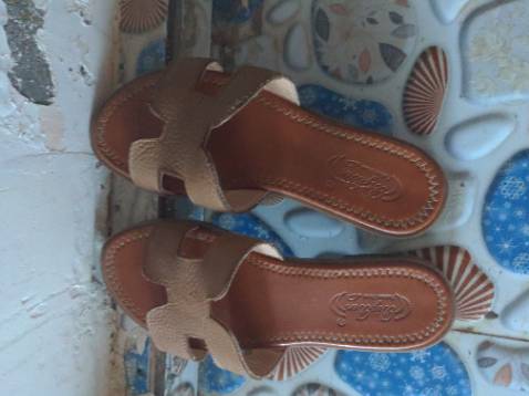 Thiết kế đẹp, vừa chân