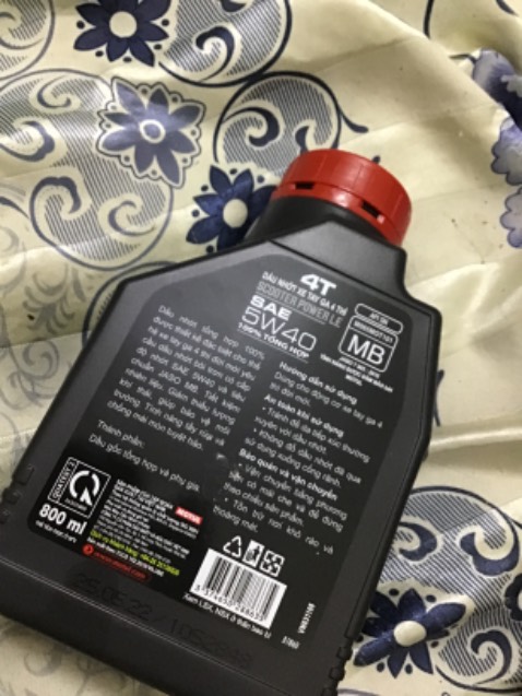 Sản phẩm chất lượng và tốt , sản phẩm được đóng gói kỹ càng , giao hàng nhanh , xe chạy rất êm và mượt , thanks shop nha , chúc shop bán đắt