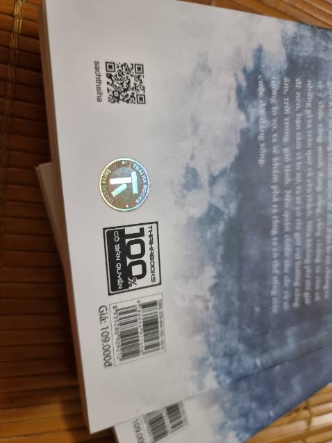 Sách mới, đóng gói cận thận, có chống sốc, giao hàng nhanh, có điều đặt nhầm thành 2 cuốn