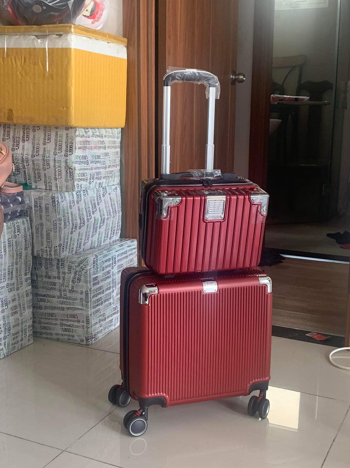 Giao hàng nhanh,sp đẹp rất hài lòng