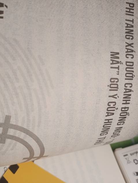 Thấy tik tok pr nhìu vl nên mua đọc thử thì theo cảm nhận của mình thì nội dung hay vì mình thích thể loại pháp y ***=)))) . Shop không bọc chống sốc nên sách bị cong mép nhưng kh ảnh hưởng qua nhìu đến sáchhh. Mình để vài trang sách để các bạn tham khảo trước khi mua nhé !