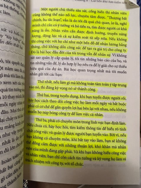 Vô cùng biết ơn anh Nam đã viết, cùng ban biên tập, đội ngũ đã xuất bản cuốn sách mang nhiều bài học và những lời khuyên thông thái đến từ những trải nghiệm thực tế này. Cuốn sách rất có ý nghĩa và giá trị to lớn đối với em, một người đang có ý định bước ra khỏi vùng an toàn và bắt đầu khởi sự kinh doanh.  Hy vọng nhiều anh chị em độc giả có thể được đọc cuốn sách này trước khi dấn thân và có ý định khởi sự kinh doanh. Vì học hỏi từ thất bại với tinh thần tích cực có khi còn quan trọng hơn đọc những cuốn sách hướng dẫn để làm giàu và thành công.

Kinh nghiệm = Trải nghiệm + Trả giá (Không phải là thất bại mà là sự cam kết dấn thân làm đến cùng).