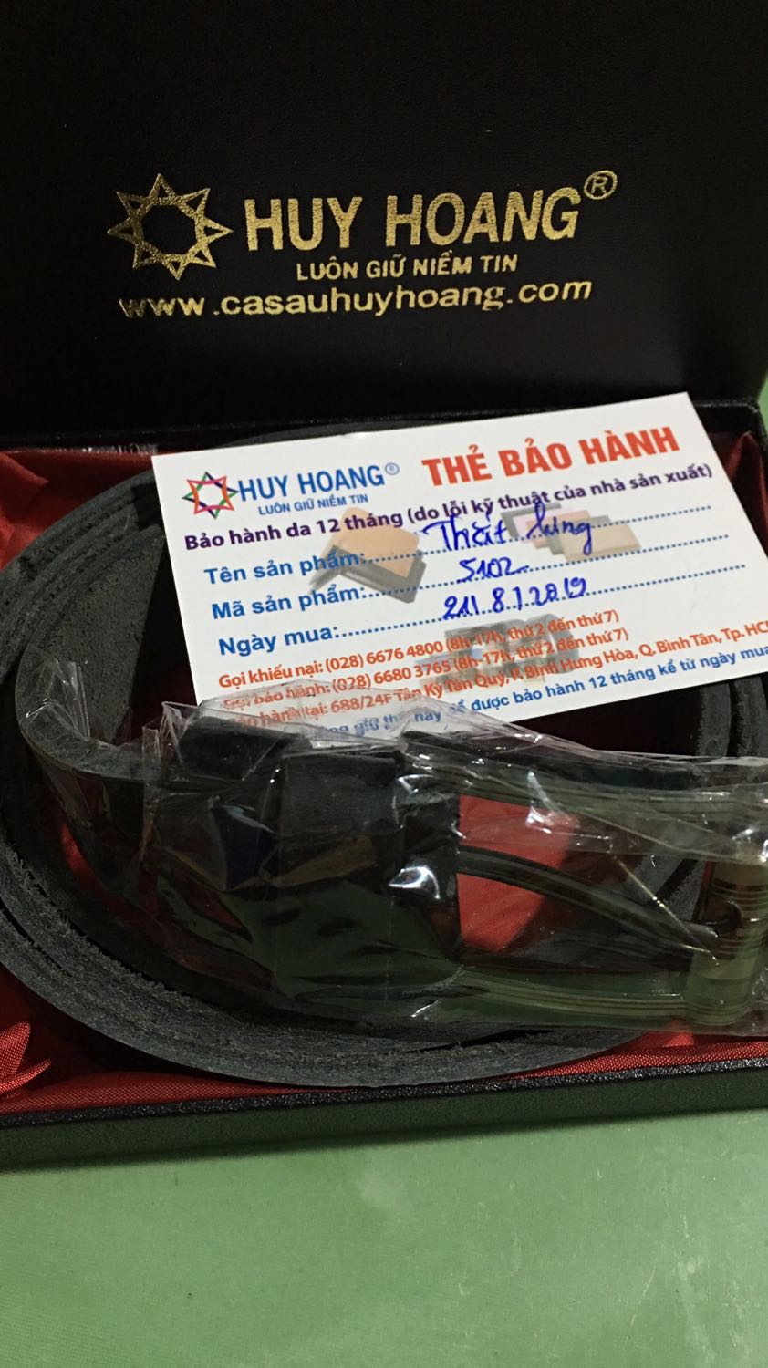 Hàng đẹp lắm m.n ạ!!! Chất da rất tốt và bền lại còn trông rất đep nữa !!! Trong mấy cái dây thắt lưng tôi mua vừa rồi thì cái này làm tôi hài lòng nhất !! 5 sao lun nha shop