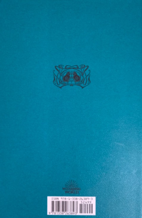 Sách thanh lý mà rất đẹp, không bị ố hay bị gãy bìa sách gì cả, giá mua thanh lý nên rẻ bất ngờ