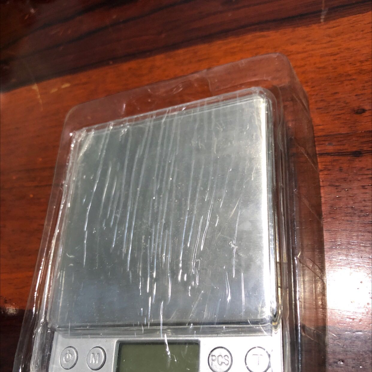 Sản phẩm tuyệt vời. Gói hàng cẩn thận.
Dễ sử dụng. Cân bột chính xác nên mình làm bánh cũng dễ hơn, bánh chất lượng tốt hơn