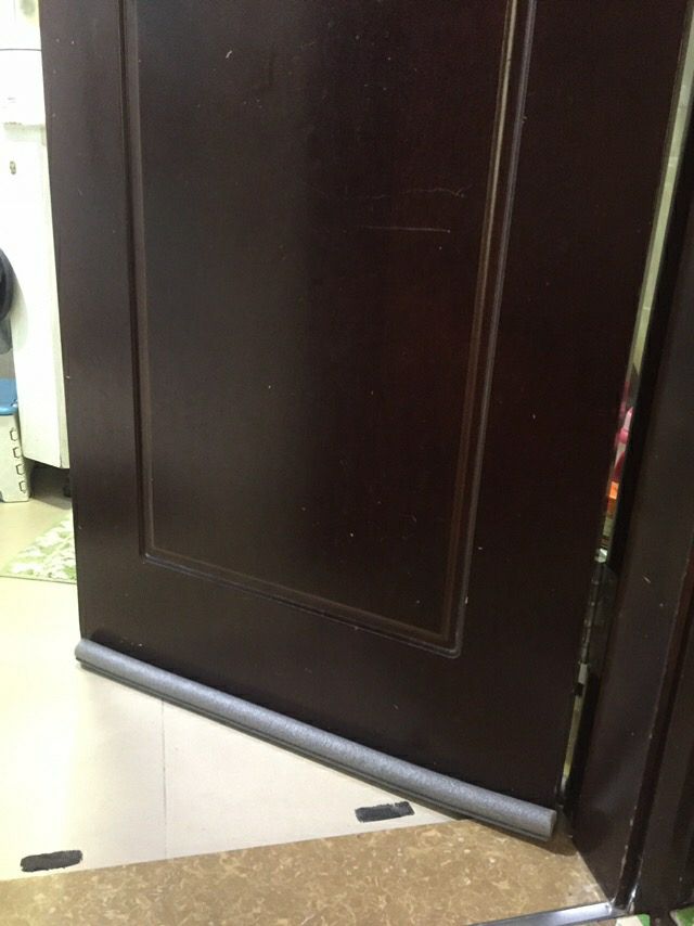 Xốp rất kín. tránh đc bụi vào nhà. xốp dày dặn, mình rất ưng ý. chất lương 5sao nhé