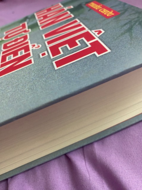 Nét chữ in khá cổ, nhiều thông tin