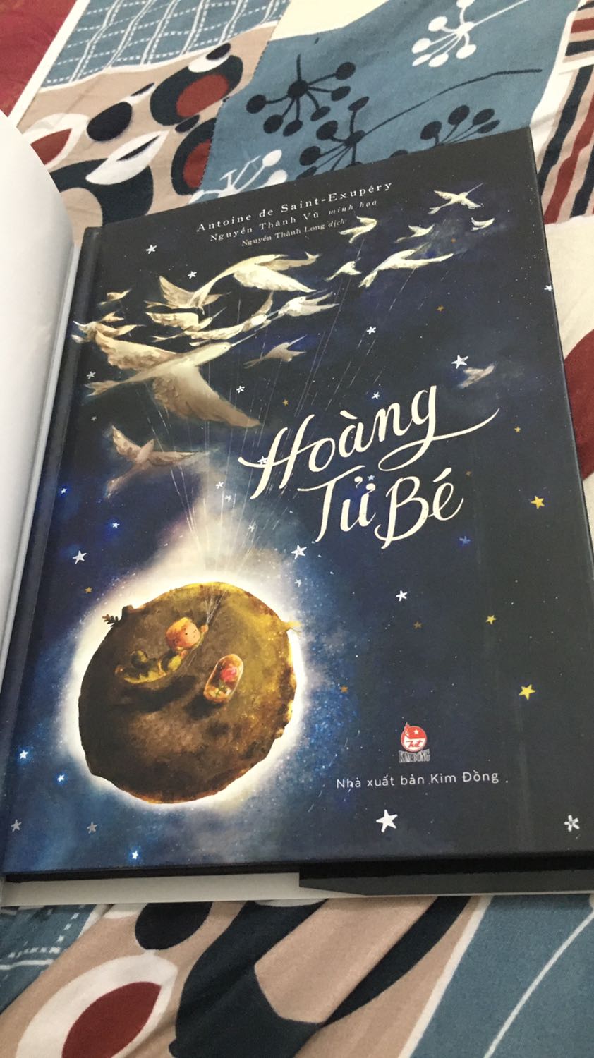 Hàng giao mùa dịch mà siêu nhanh. Đóng gói cẩn thận. A shipper nhiệt tình, hiền lành. M rất hay mua sách Tiki, và vẫn ủng hộ tiếp. Cảm ơn. Ảnh mang tính chất minh họa vì m mua 6-7 cuốn.