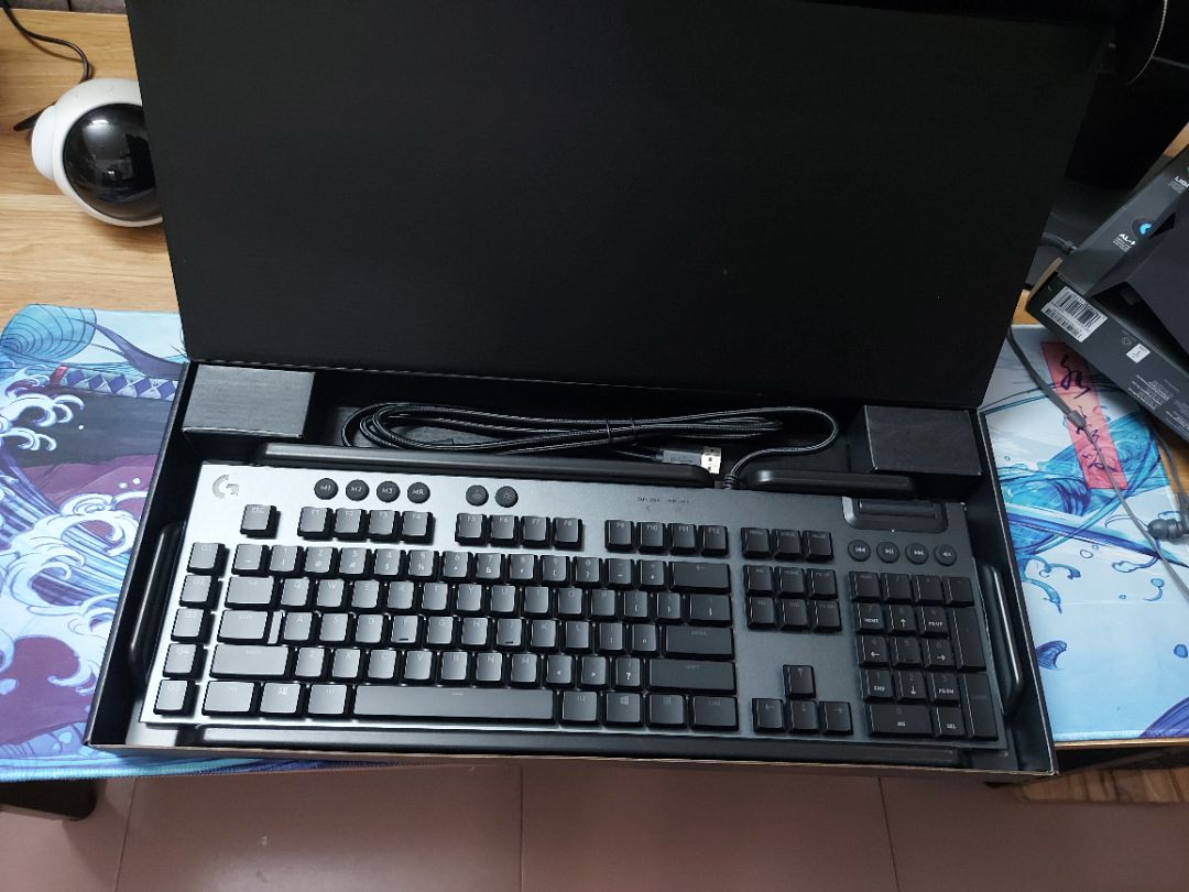 Bàn phím led rgb đẹp, nhưng giao hàng lâu quá