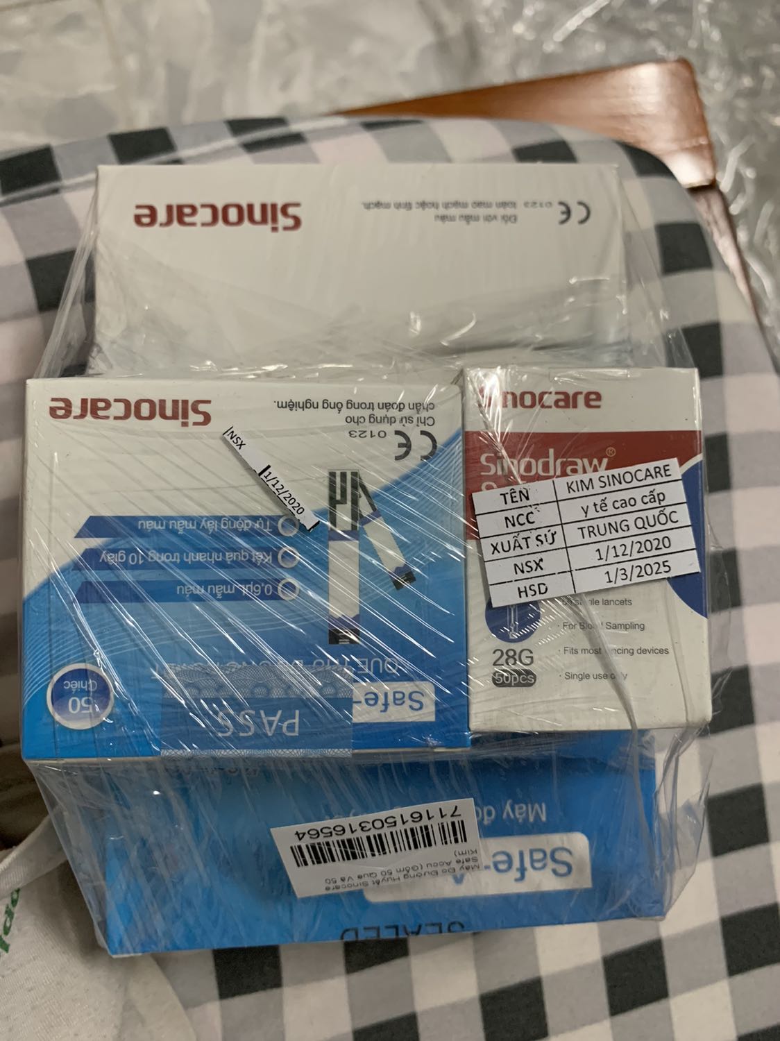 Mua cho ba mẹ dùng, cách sử dụng cũng khá dễ.
Người lớn tuổi hay bị đường cao nên mình nghĩ nhà nào có ng lớn cũng cần 1 bộ.
Chỉ thắc mắc là tại sao lại có hạn sử dụng nhỉ. Nó là máy đo thì chỉ k sử dụng nữa nếu nó hư thôi chứ.